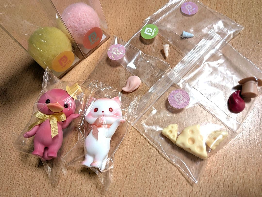 PIPOS 4Chi2x カモノハシ&チェシャ猫 限定版 おまけ付き