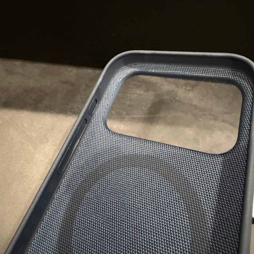 iPhone 17 Pro 用 Tech Woven Case 純正ケース