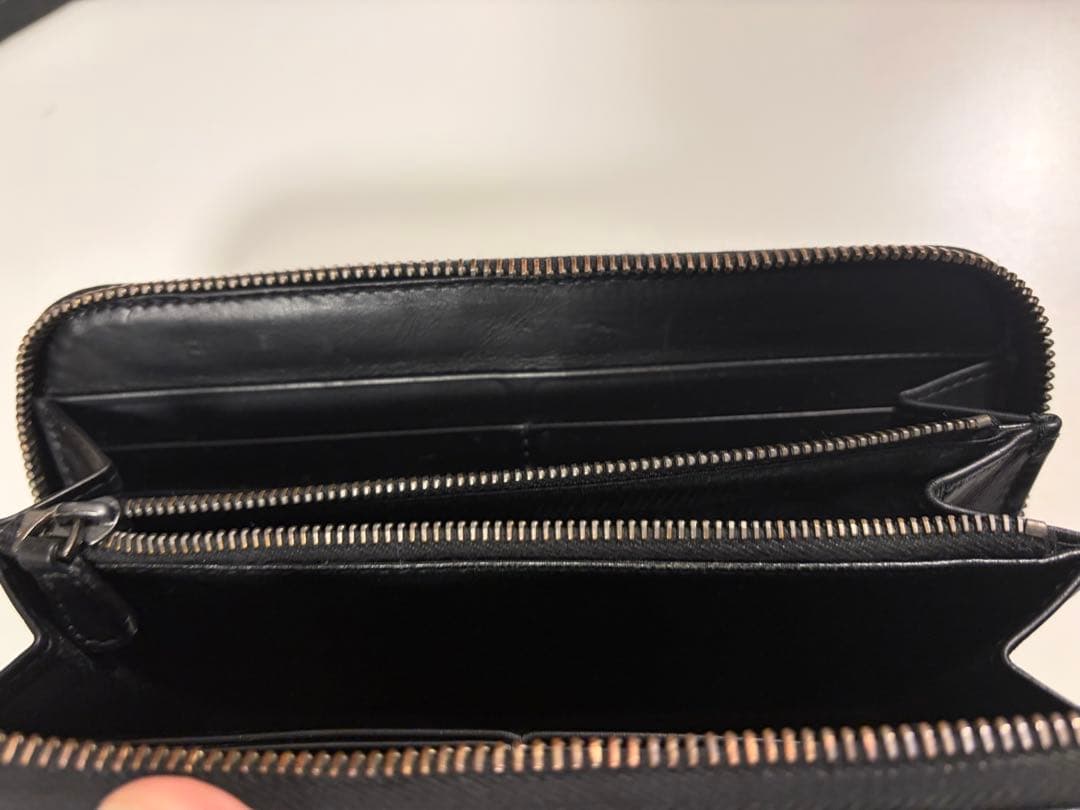 ボッテガ・ヴェネタの長財布