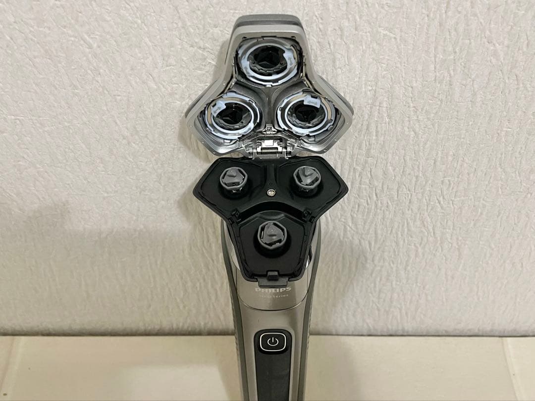 【フィリップス】9000Series ウェット&ドライ電動シェーバー S9697