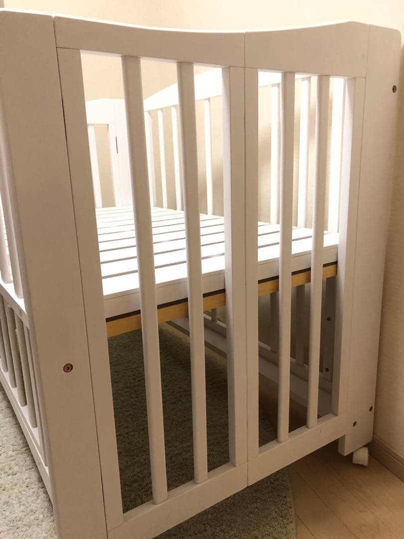 ベビー　ベッド　ホワイト　コンビミニ　赤ちゃん　家具　乳幼児