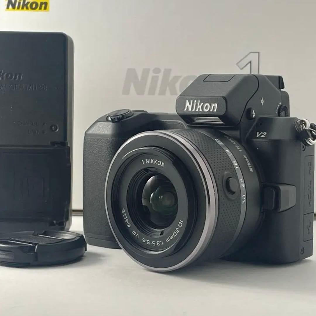 【ショット数7000・返品保証】Nikon1 V2 ブラック標準レンズキット