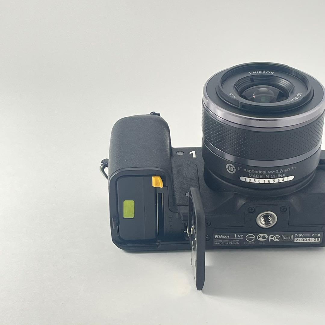 【ショット数7000・返品保証】Nikon1 V2 ブラック標準レンズキット
