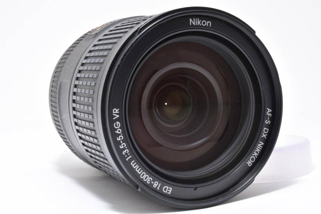 ★ ニコン Nikon AF-S 18-300mm 3.5-6.3G ED VR