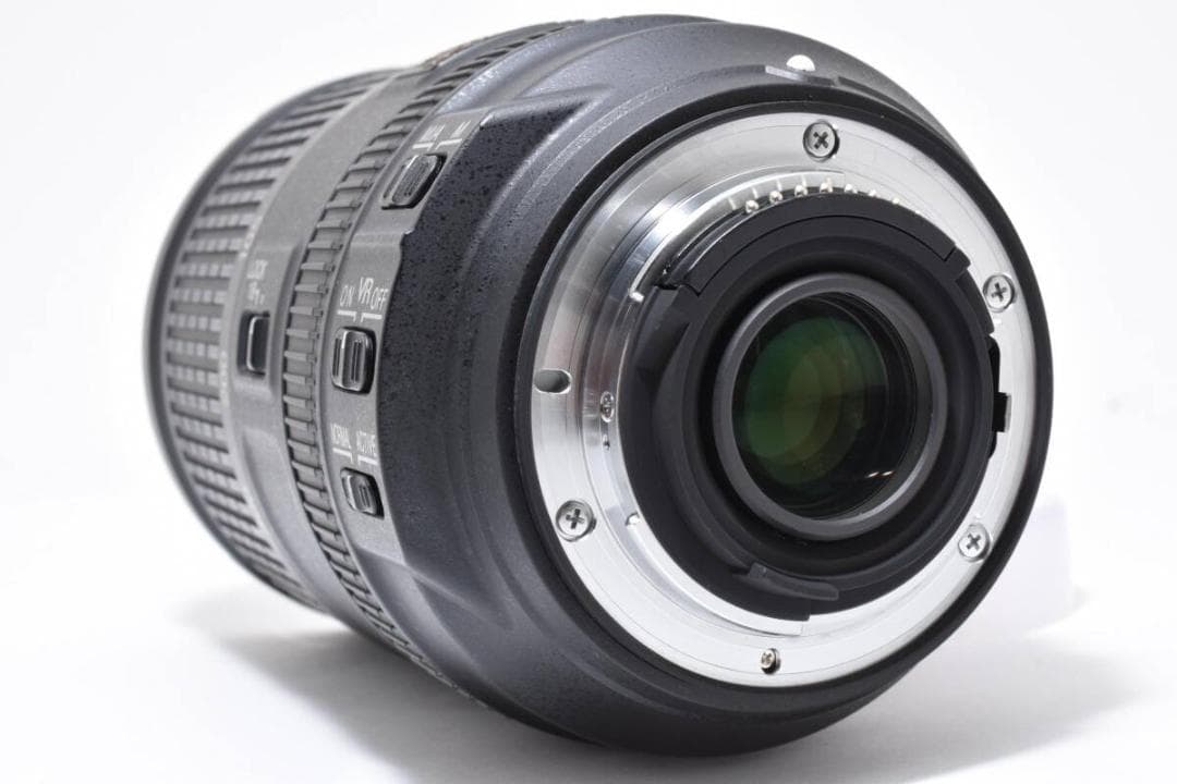 ★ ニコン Nikon AF-S 18-300mm 3.5-6.3G ED VR