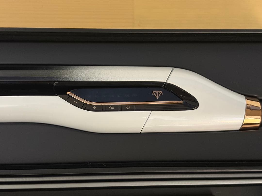 ヘアビューロン107D Plus ストレートアイロン