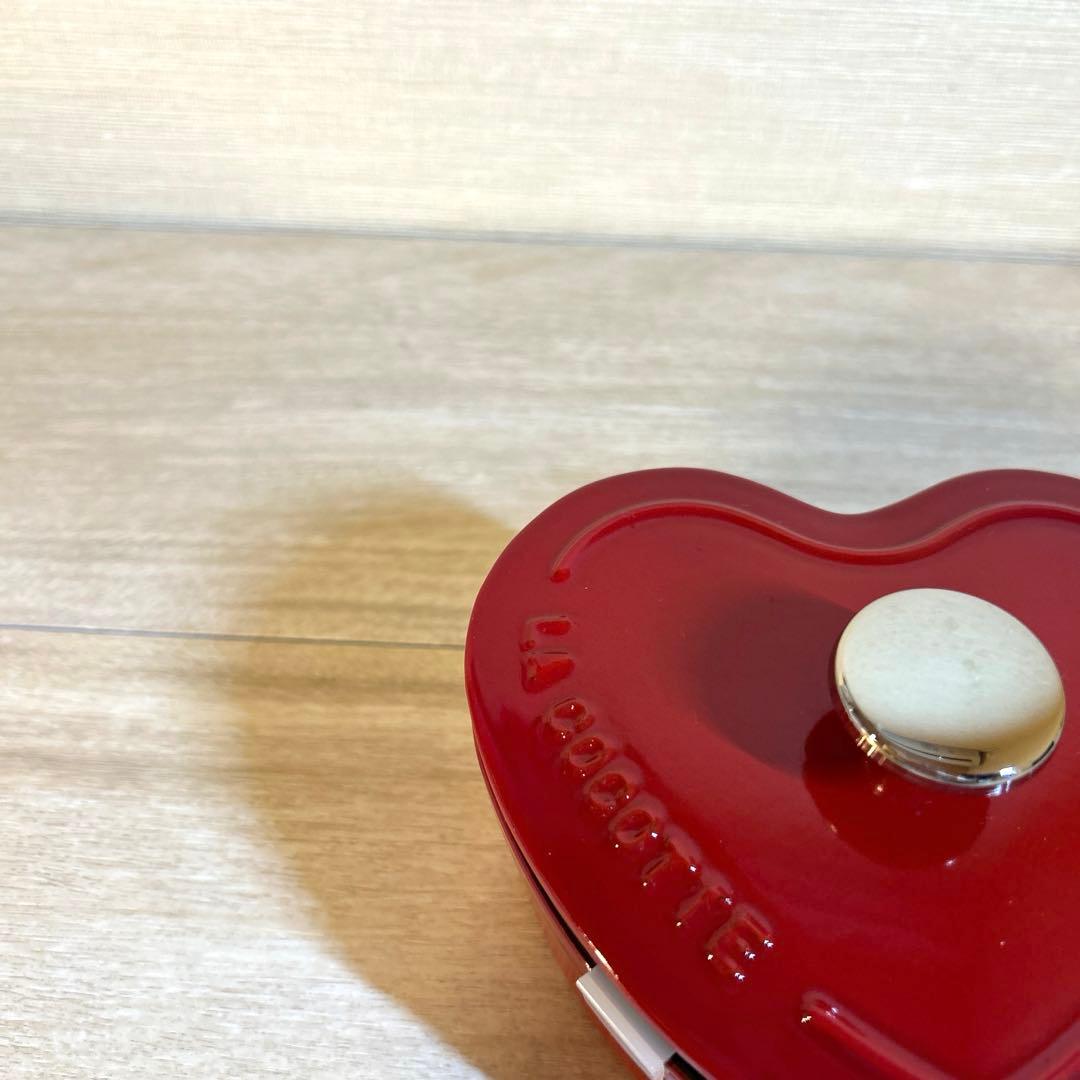 staub ストウブ　スモールハートココット　チェリー　12cm 鍋