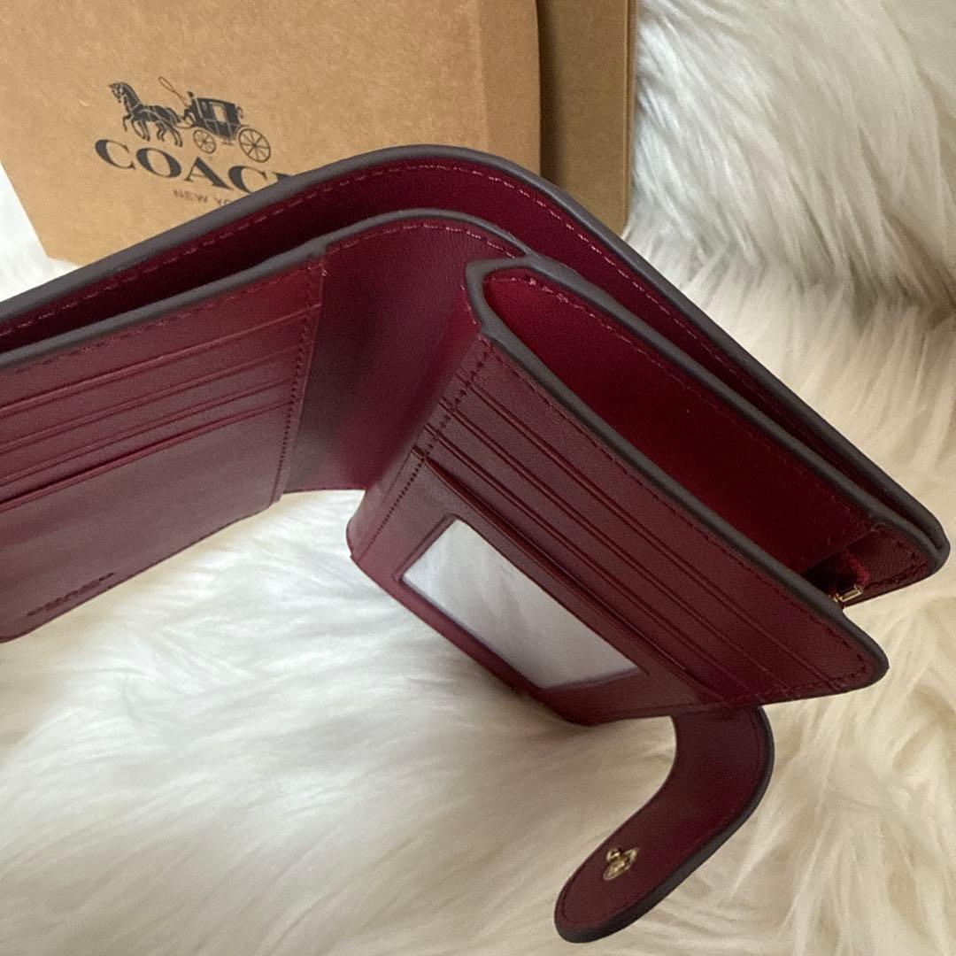 COACH チェリー柄 二つ折り財布