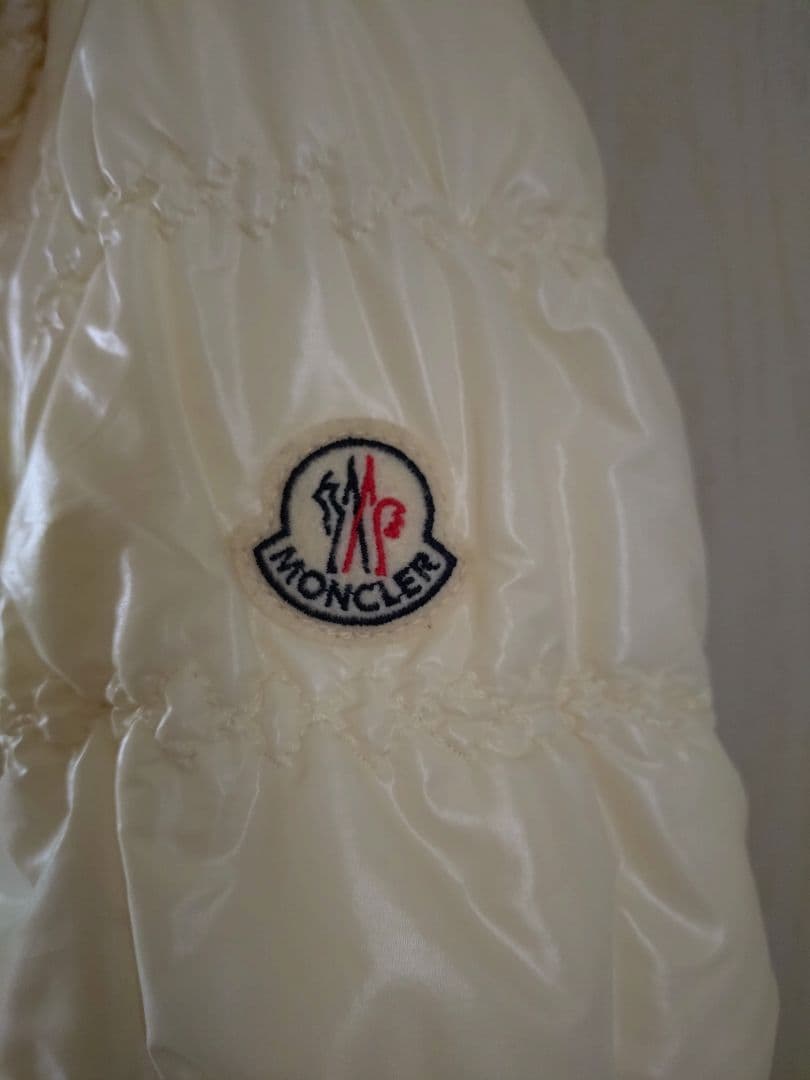 ♡本店限定♡MONCLER ダウンジャケット