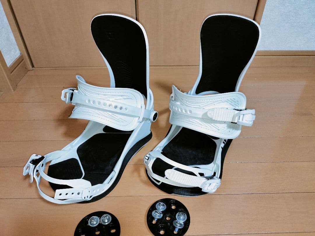 Union ULTRA ホワイト ビンディング MENS Mサイズ 22-23