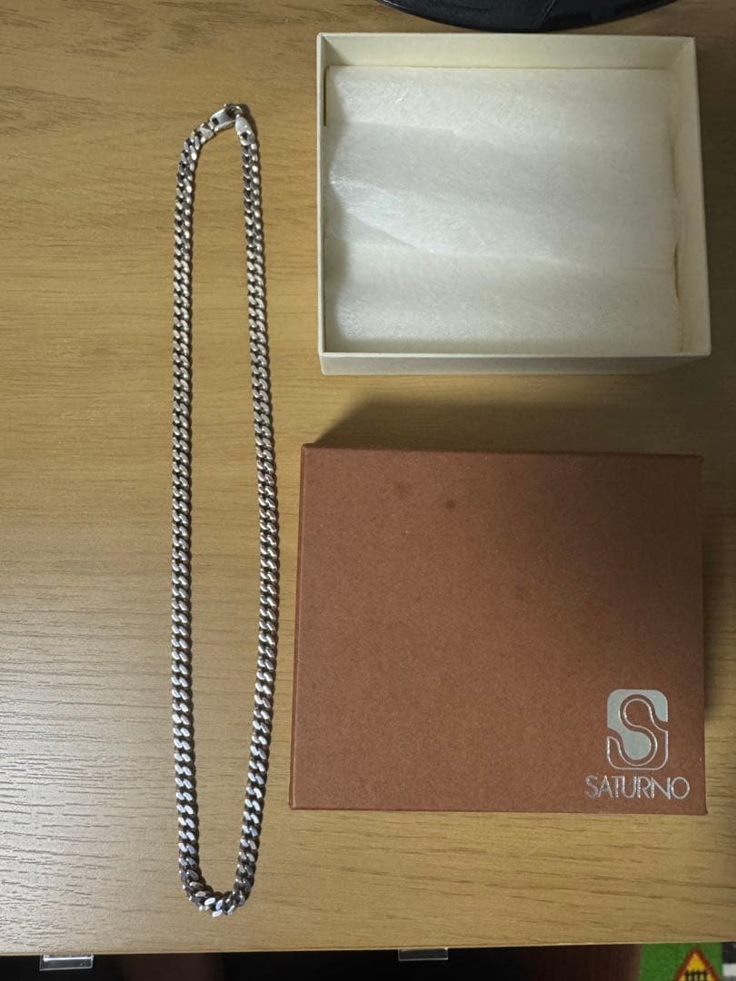 アクセサリー M