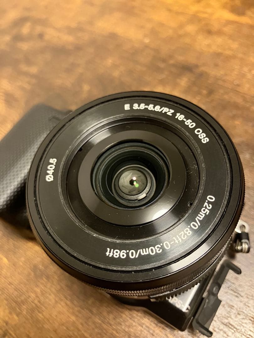 SONY NEX-5 E 18-55mm レンズ付き