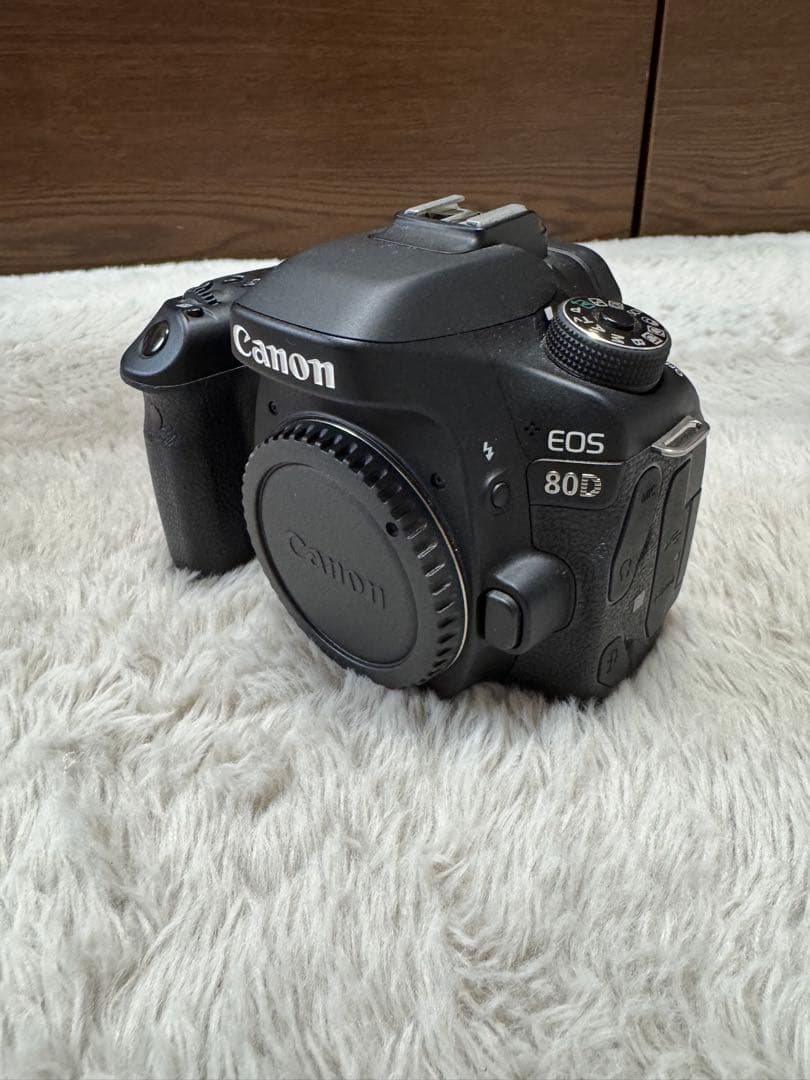 美品！Canon EOS80D標準レンズセット