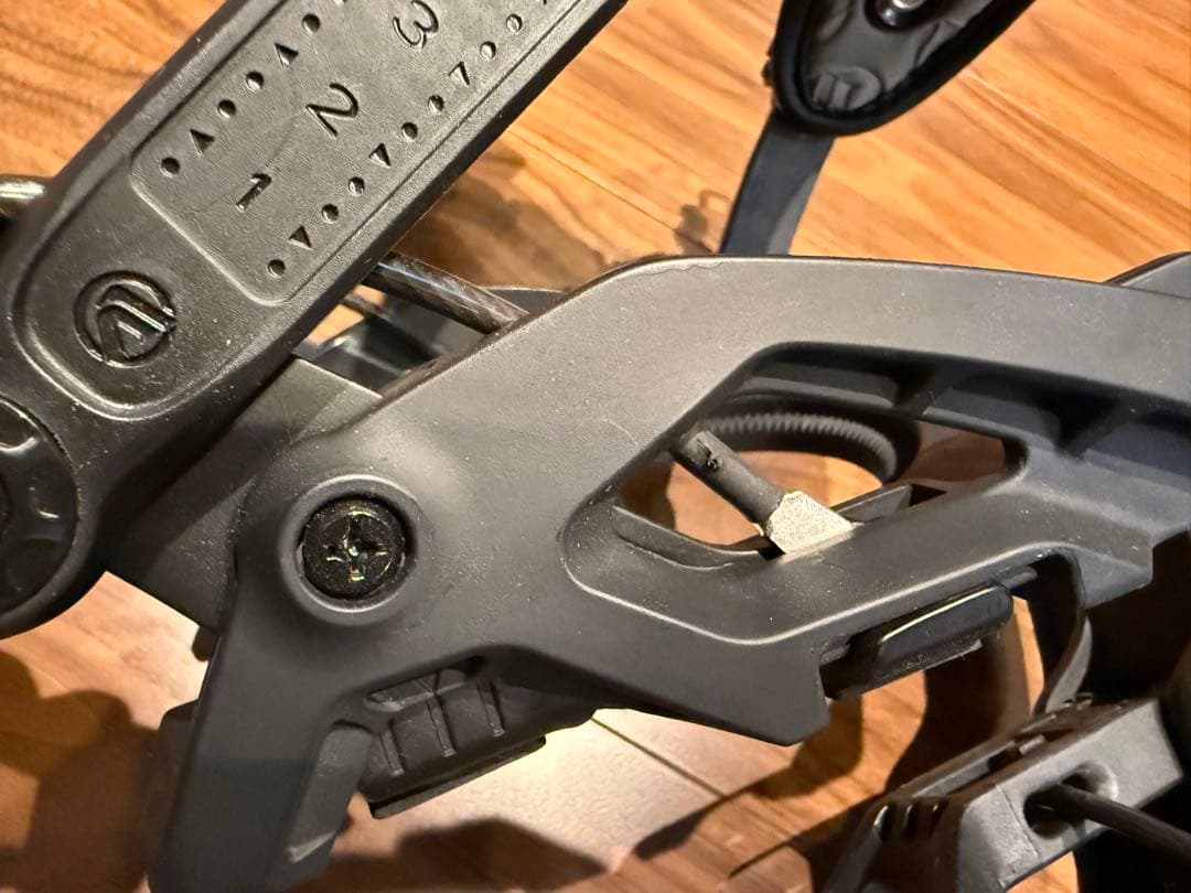 FLOW OMNI スノーボードビンディング