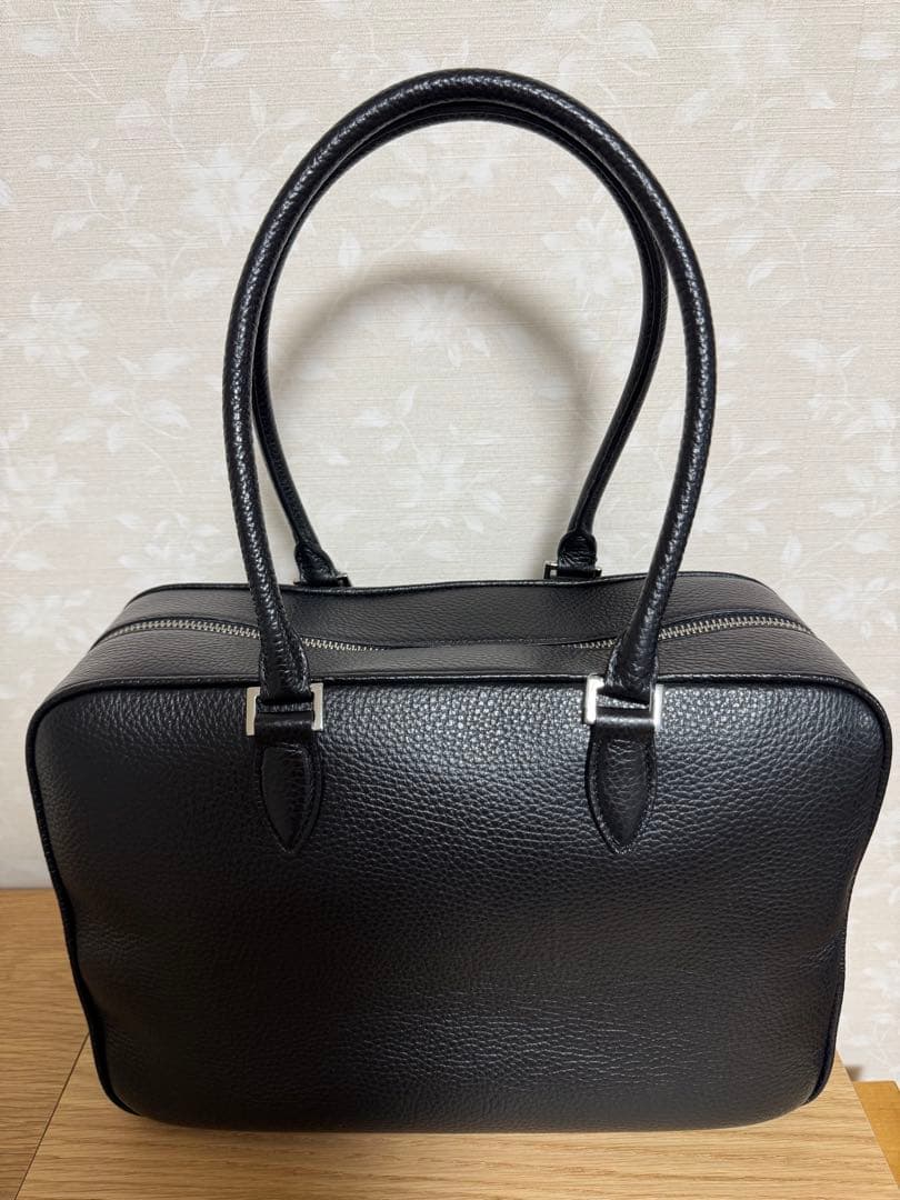 LAURA DI LUCA レザーボストンバッグ