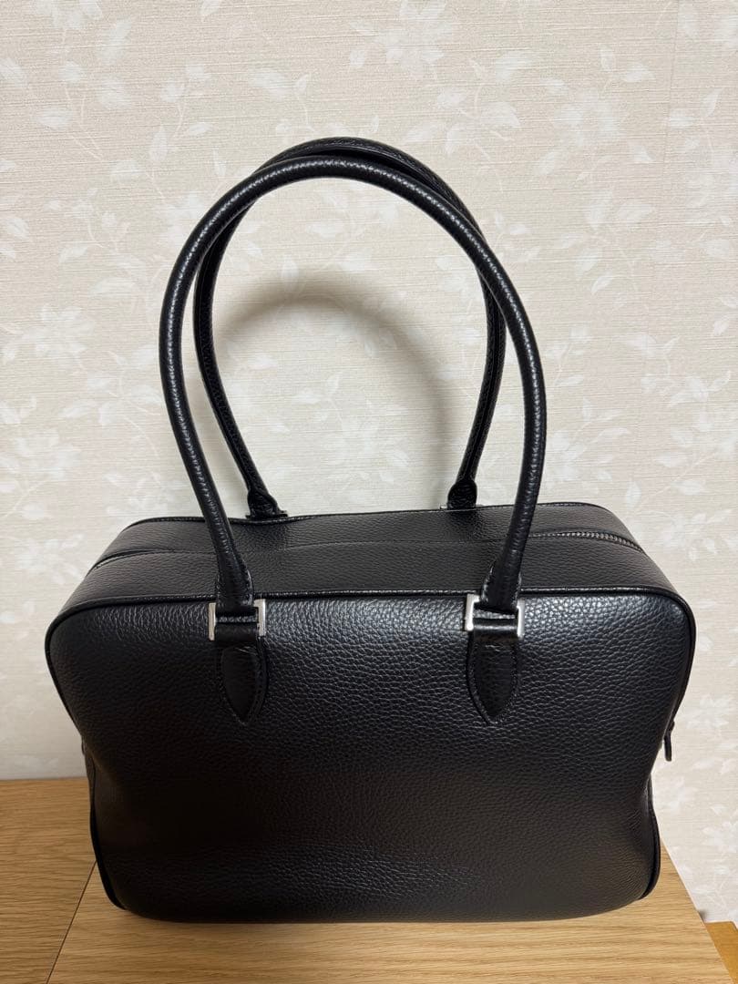 LAURA DI LUCA レザーボストンバッグ