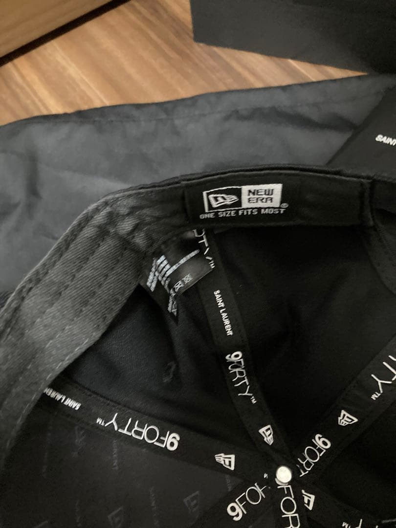 ニューエラ サンローラン ysl コラボ キャップ ブラック