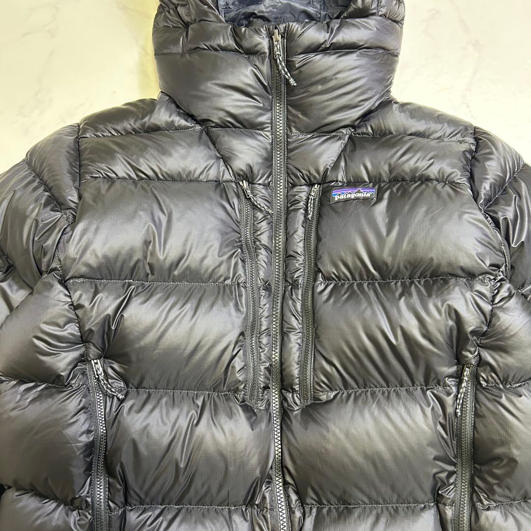 【現行モデル】極美品 パタゴニア フィッツロイダウンフーディ 黒 M 25年製