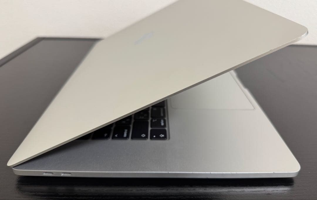 MacBook Pro16 i9 512GB 充放電58 バッテリー92%