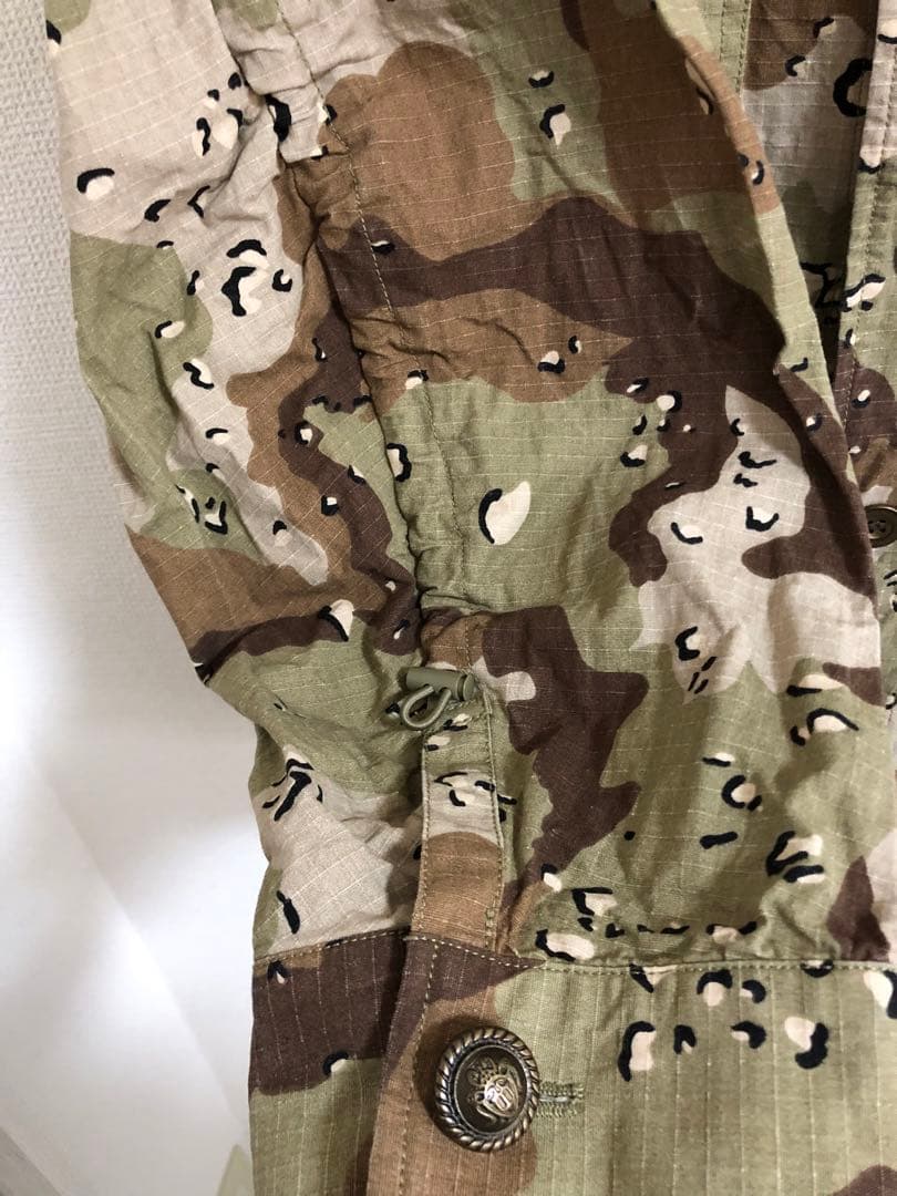 ニコアンド　ワッペンシャツジャケット　ミリタリー　ジャケット　てぃら　迷彩