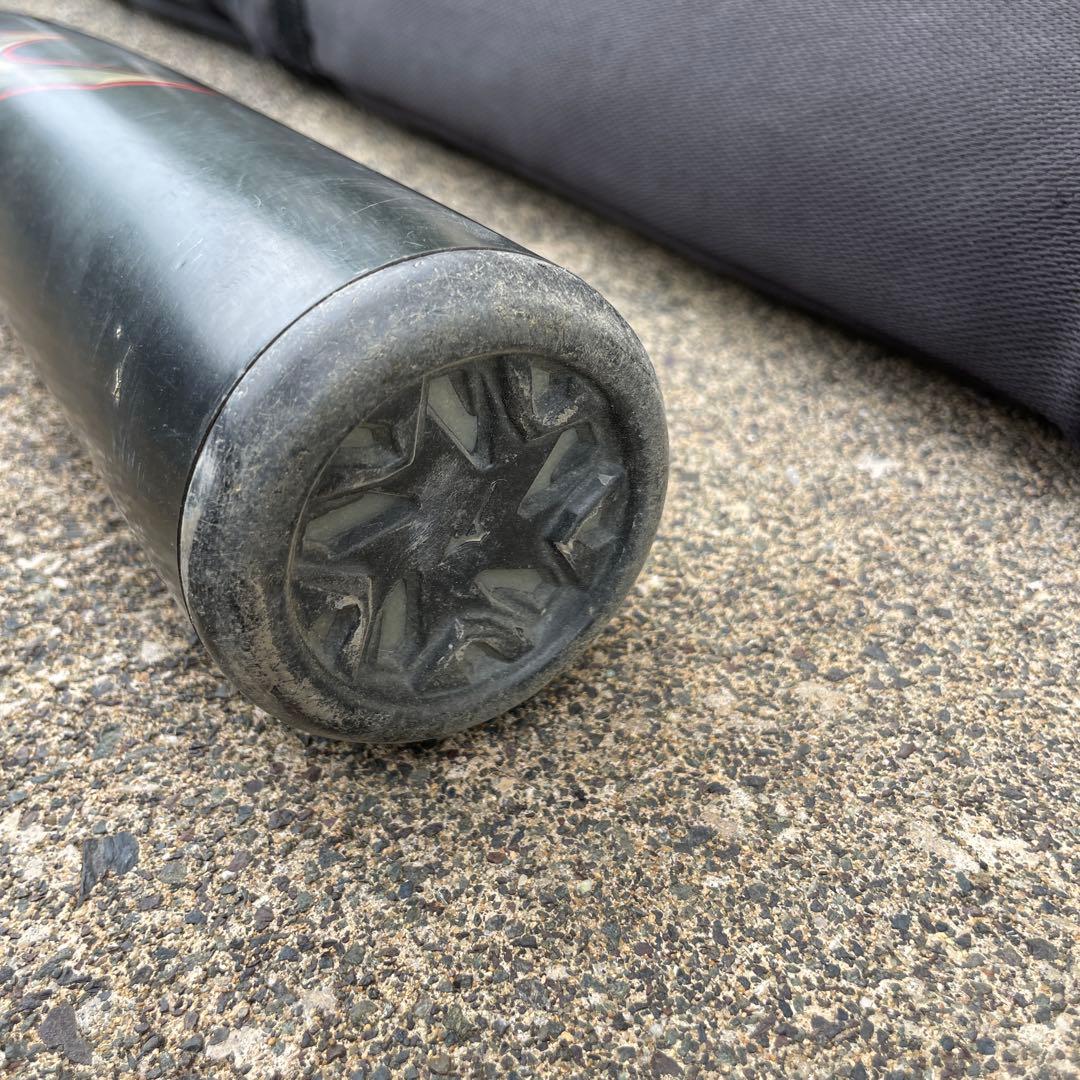 BEYOND MAX LEGACY 83cm ミドルバランス　バット ケース付き