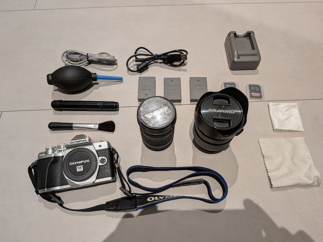 オリンパス OLYMPUS OM-D EM-10 Mark Ⅲ　 ミラーレス一眼