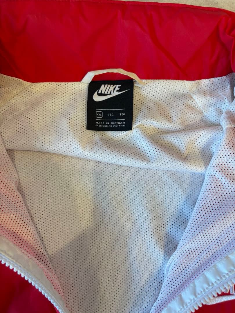 【美品・希少サイズ】ナイキ ナイロンジャケット 2XL ベイビーわるきゅーれ