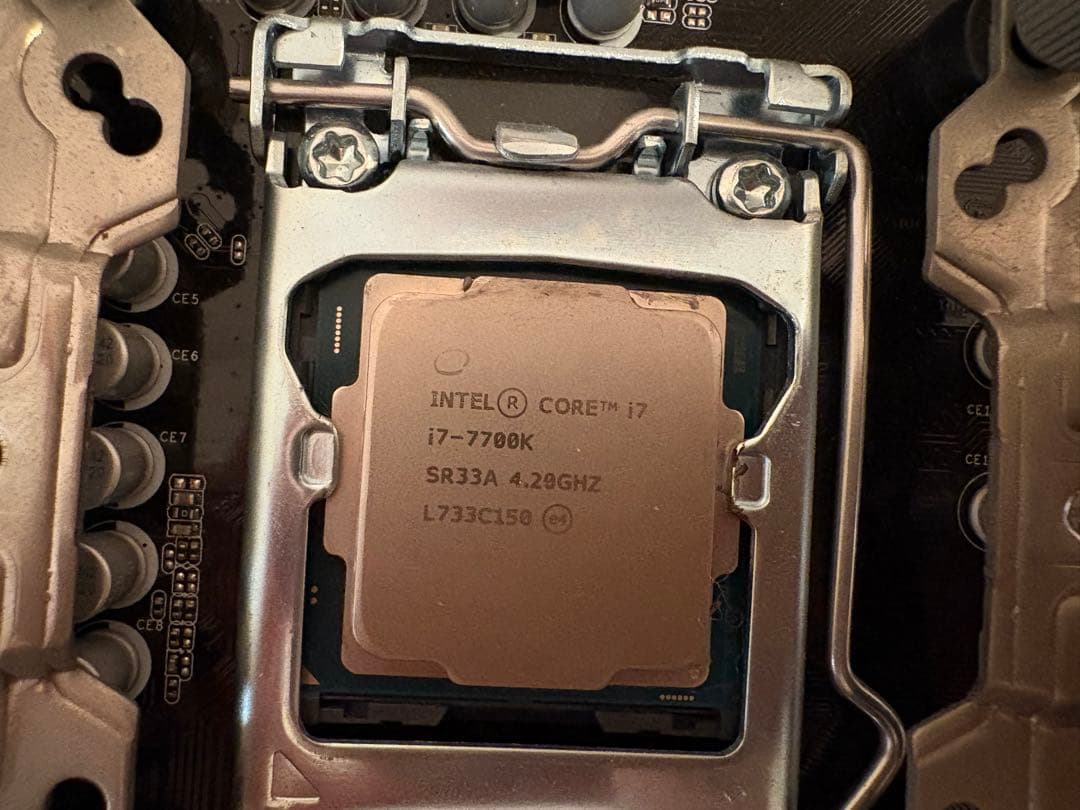 ASRock Z270 Pro4 マザーボード Intel i7-7700K