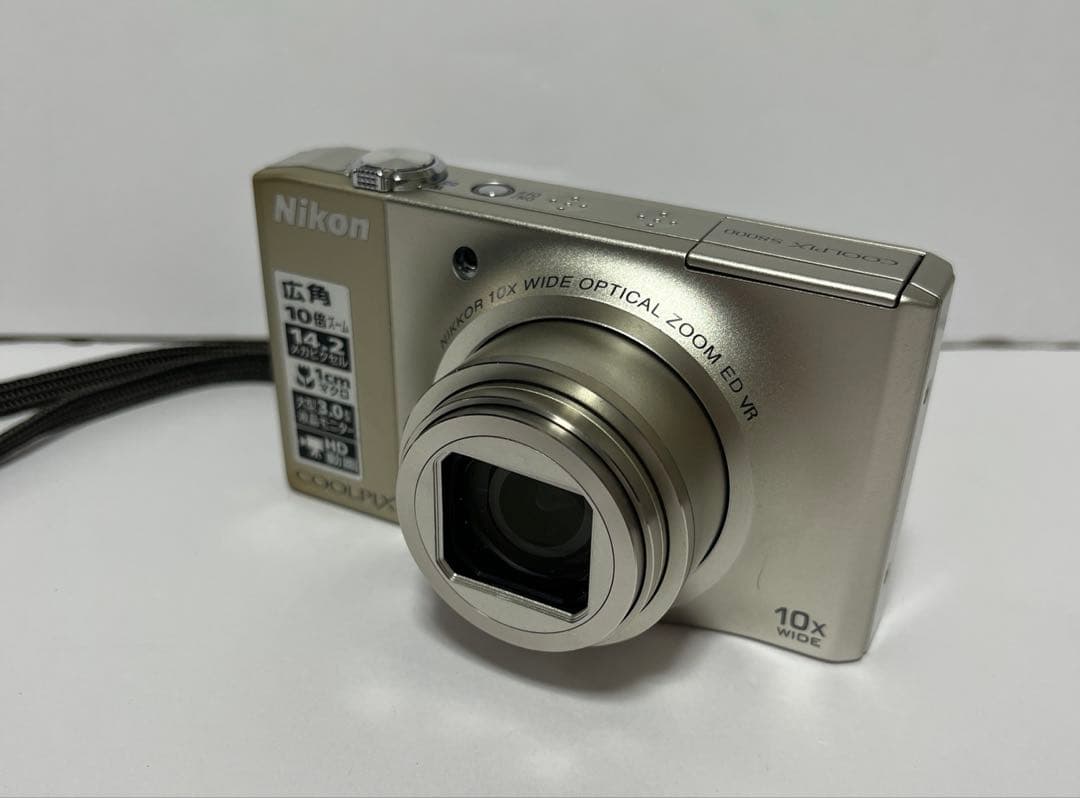 Nikon COOLPIX S8000 10xWIDEシャンパンシルバー