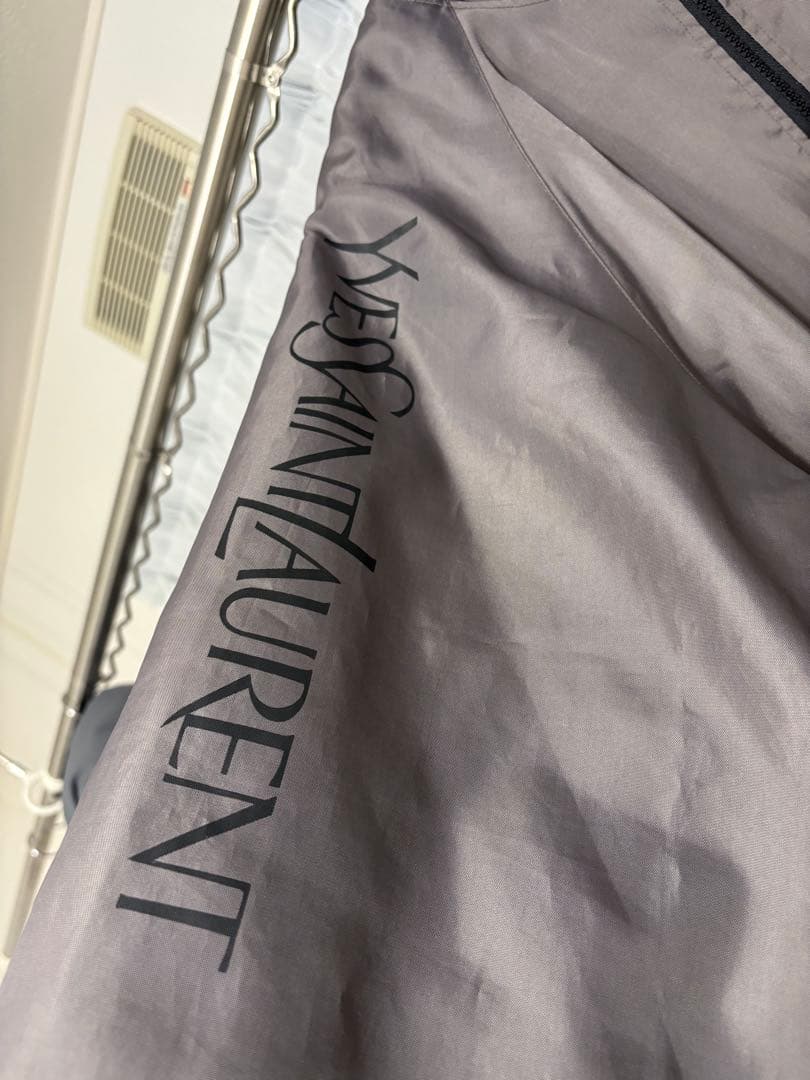 YVES SAINT LAURENT ナイロンブルゾン 刺繍ロゴ