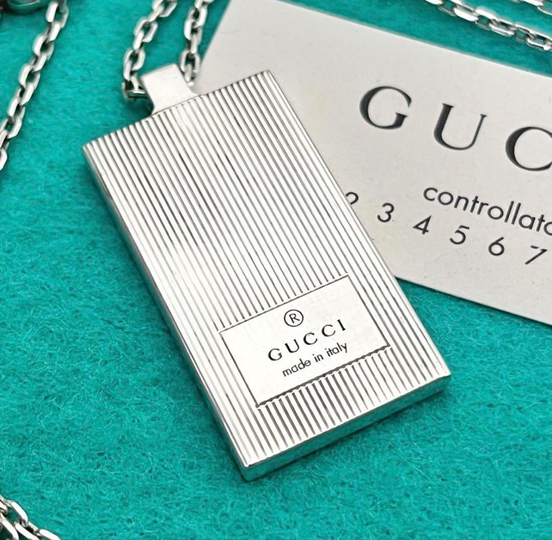 美品　オールドGUCCI ロゴプレートネックレス