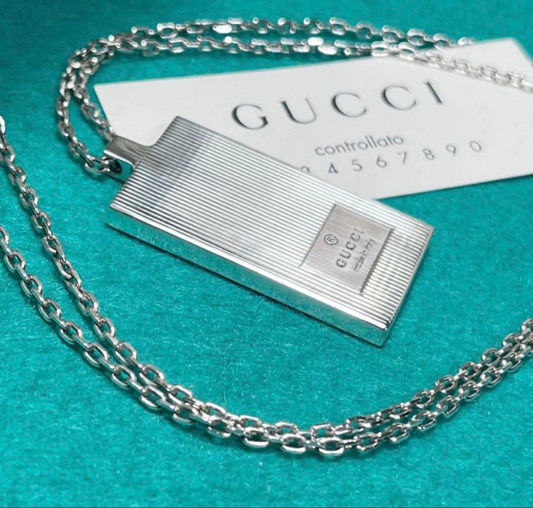 美品　オールドGUCCI ロゴプレートネックレス