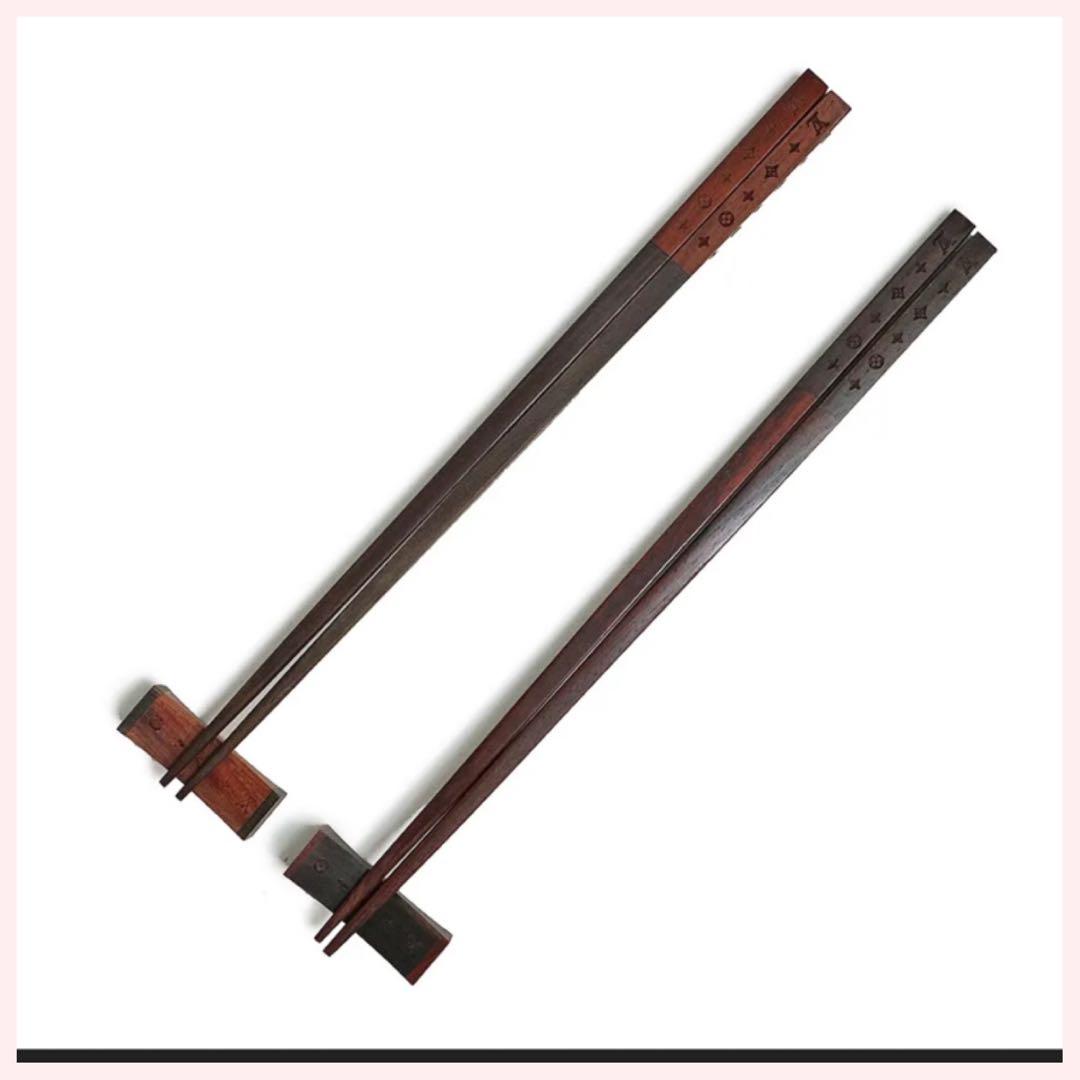 ルイ ヴィトン 箸セット25周年記念 限定モノグラム ウッド VIP箱付き