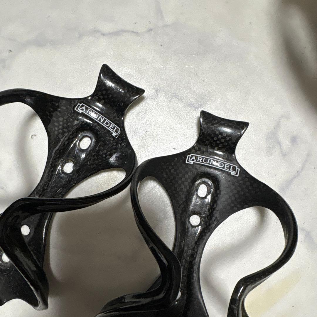 ARUNDEL カーボンボトルケージ 2個セット