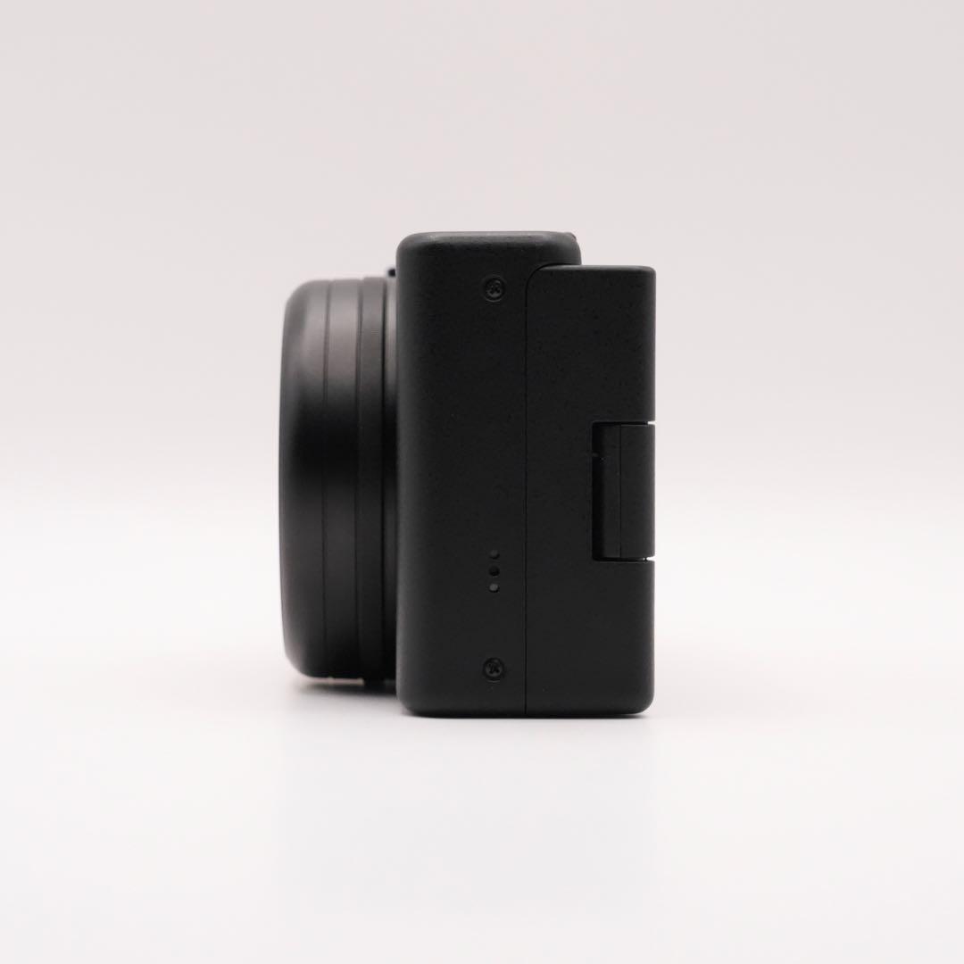 SONY コンパクトデジタルカメラ ZV-1M2