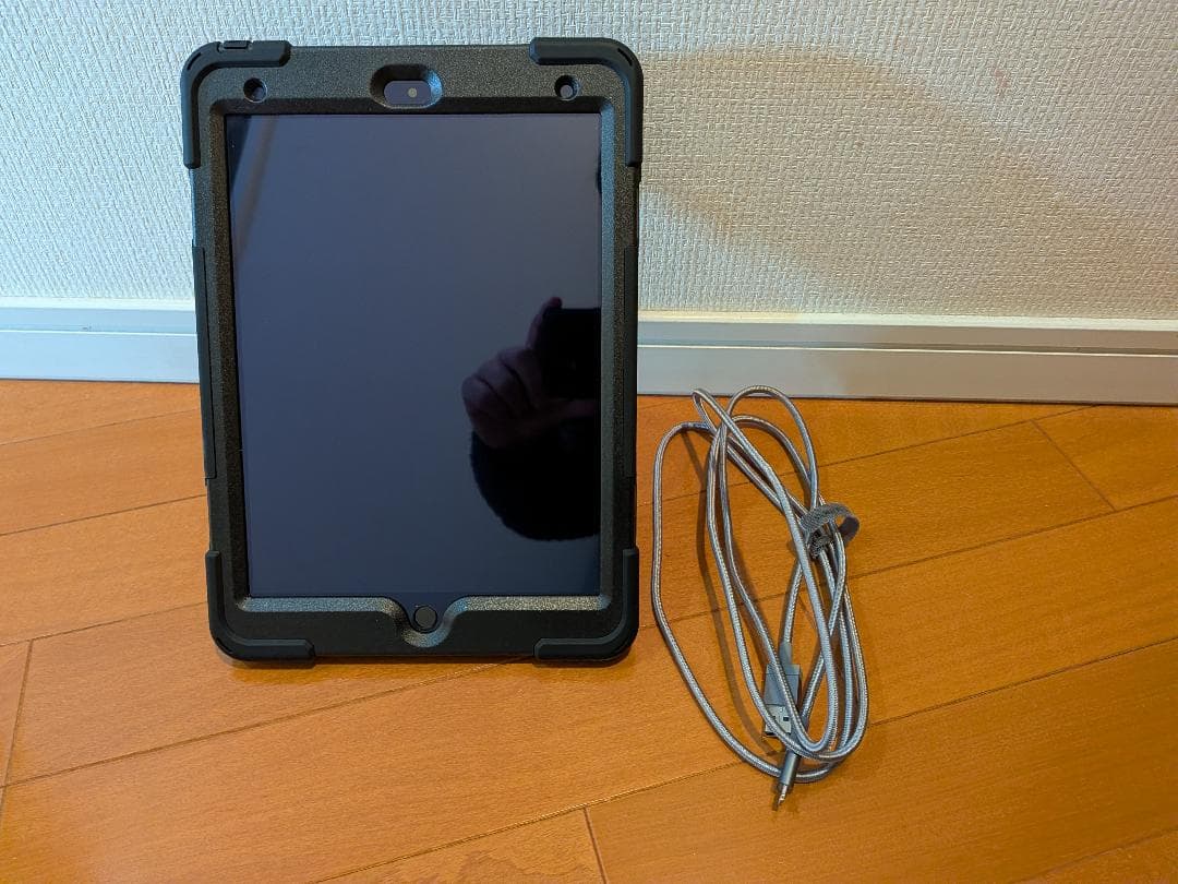 【美品】iPad 第9世代 Wi-fiモデル 64GB タブレット