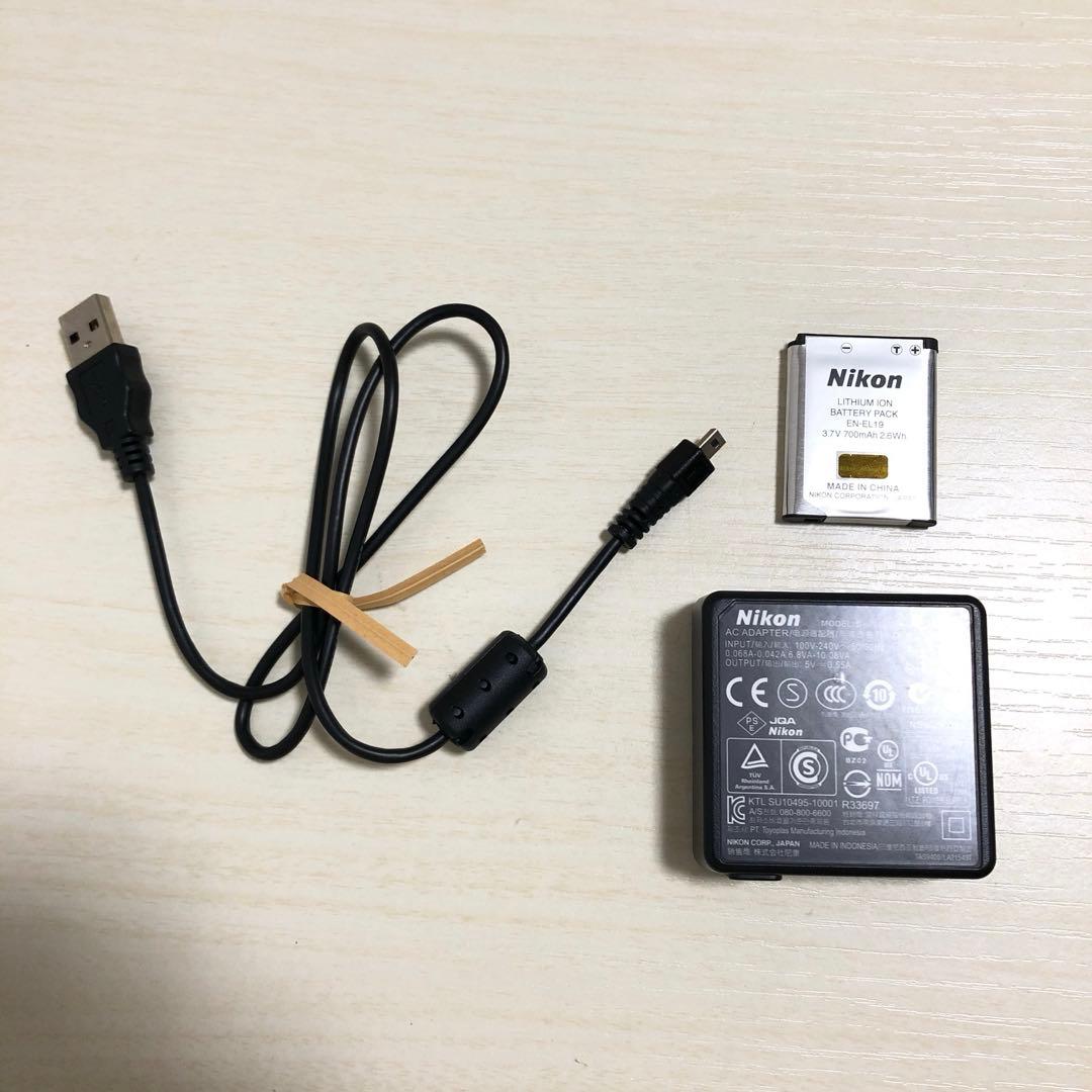 Nikon ニコン　COOLPIX S3300 ピンク