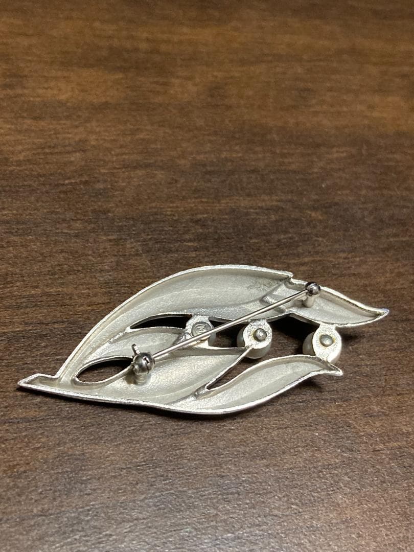 MIKIMOTO ミキモト パール 真珠 3粒 3珠 リーフ ブローチ シルバー