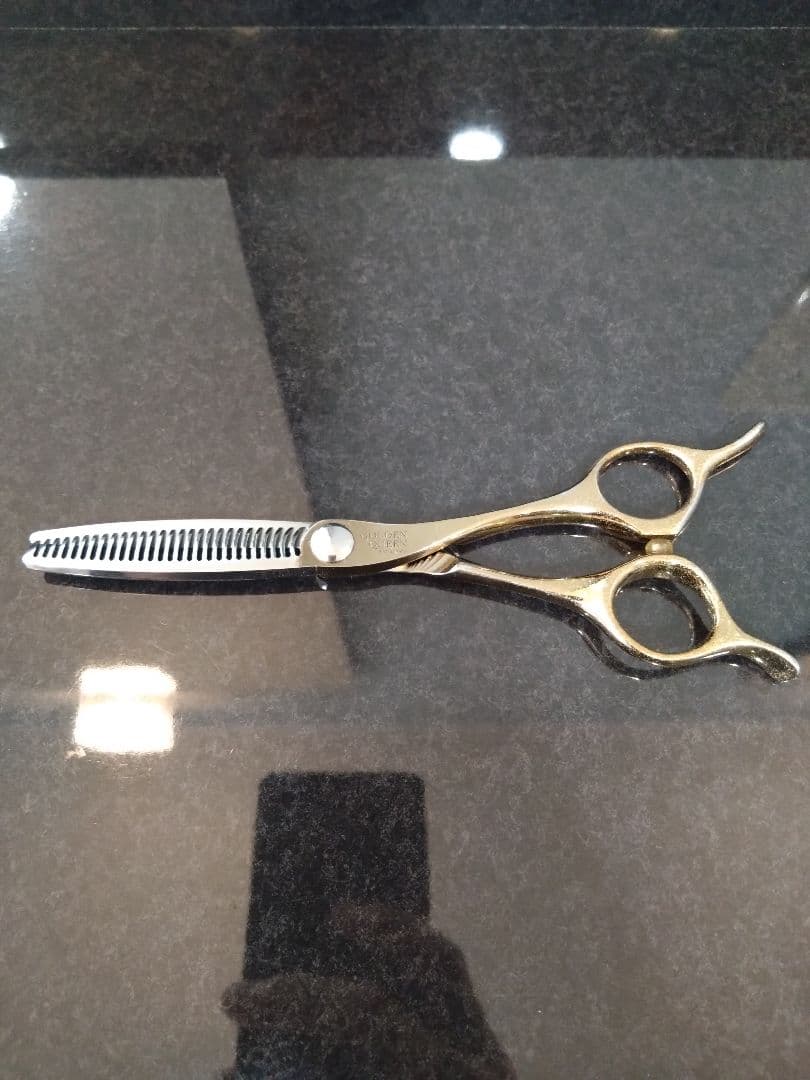 トギノン　GOLDEN QUEEN ゴールデンクイーン　セニングシザー