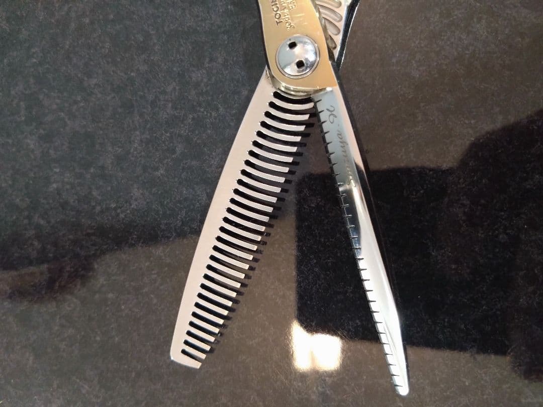 トギノン　GOLDEN QUEEN ゴールデンクイーン　セニングシザー