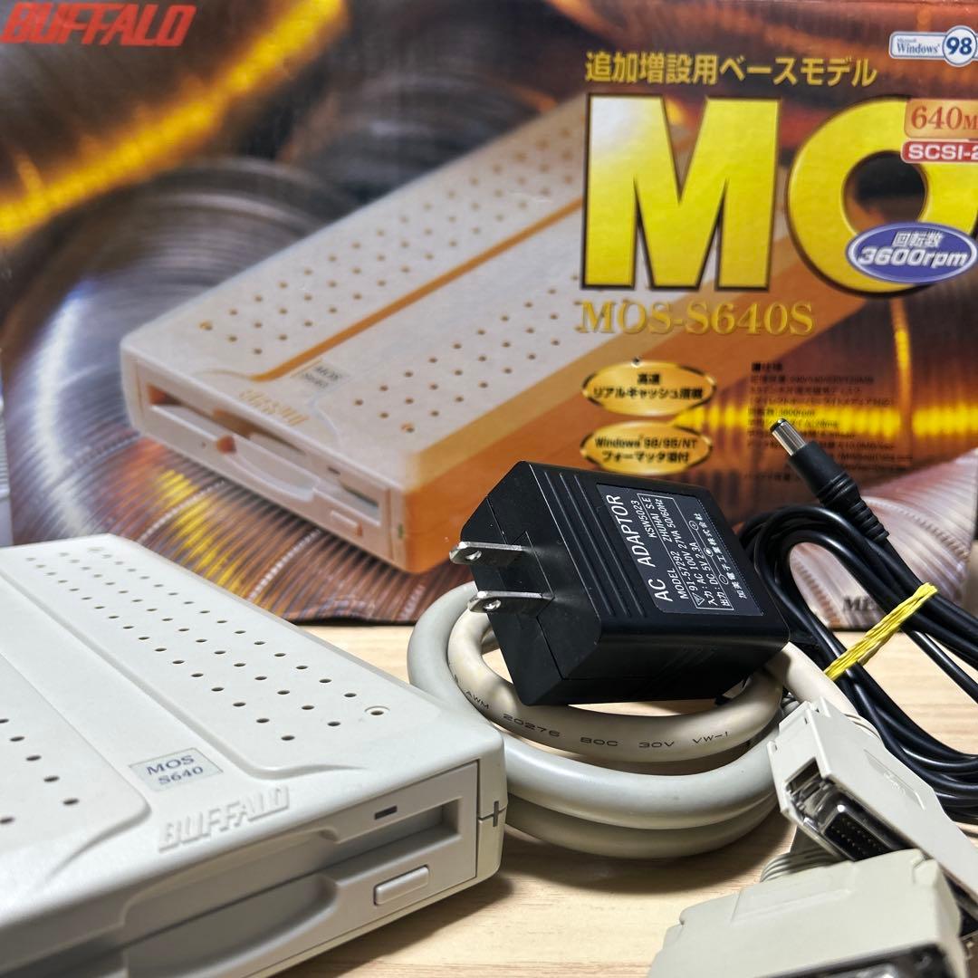 BUFFALO MO MOS-S640S SCSI-2 通電確認済み