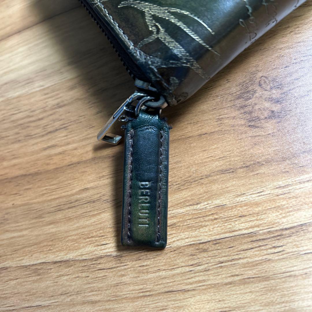 Berluti イタウバ ゴールデンパティーヌ グリーン シリアルF0210