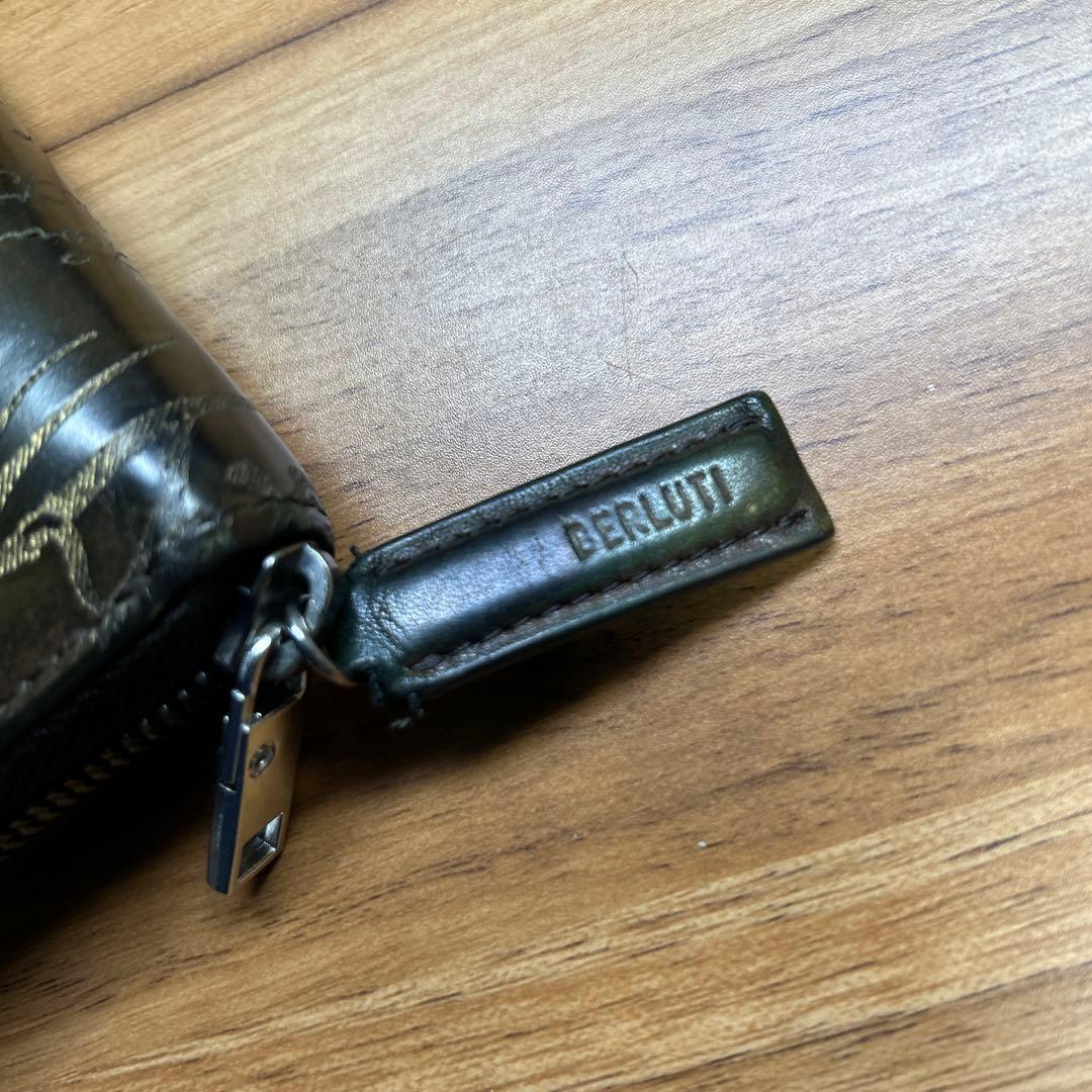 Berluti イタウバ ゴールデンパティーヌ グリーン シリアルF0210