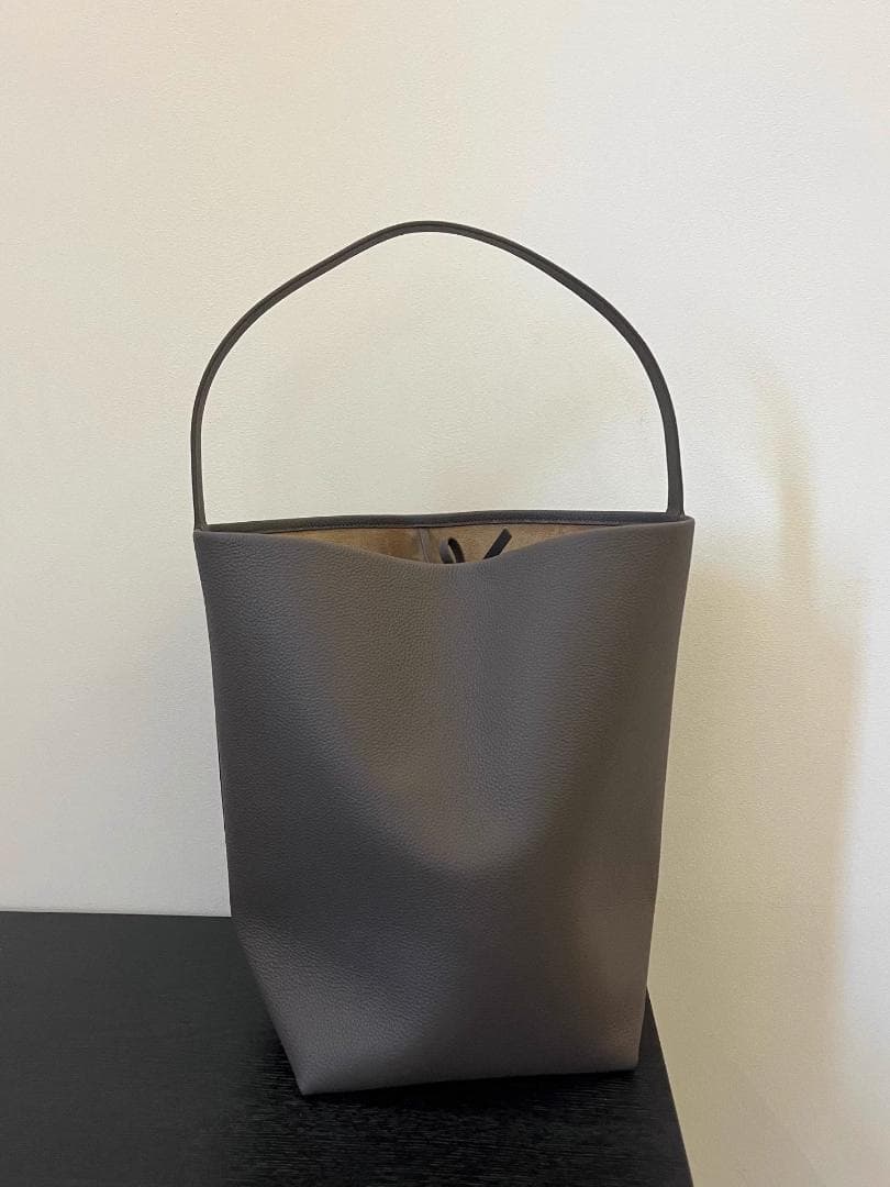 ザ・ロウ ミディアム N/S Park Tote バッグ