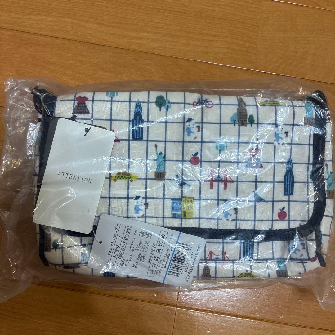 新品　本物　ファミリア×レスポートサック　ウォレットショルダー
