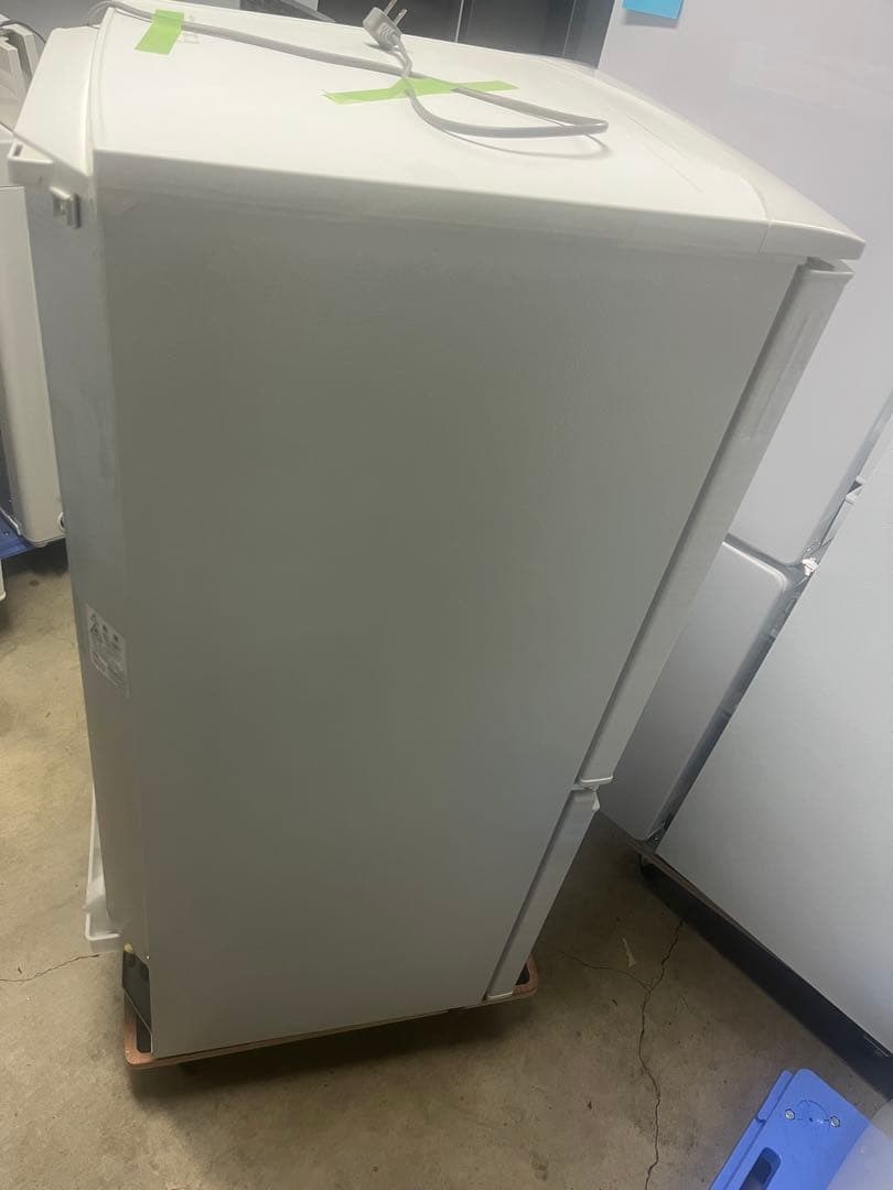 SHARP 2020年製 137ℓ冷蔵庫 SJ-D14F-W