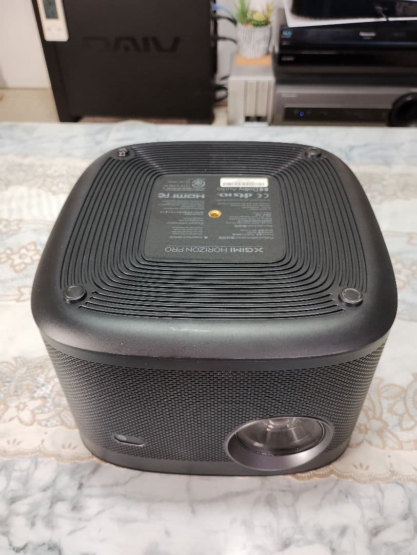 XGIMI HORIZON Pro リアル4K＋スクリーン付