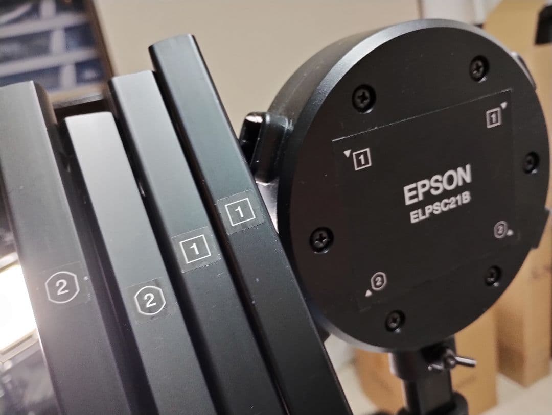 XGIMI HORIZON Pro リアル4K＋スクリーン付