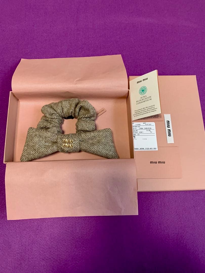 新品　miu miu シュシュ　ウール　ツイード♡ヘア　ゴム