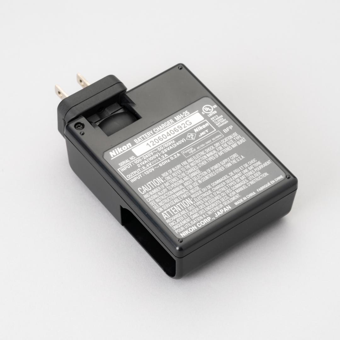 Nikon D810 ボディ＆バッテリーグリップ付き デジタル 一眼レフカメラ